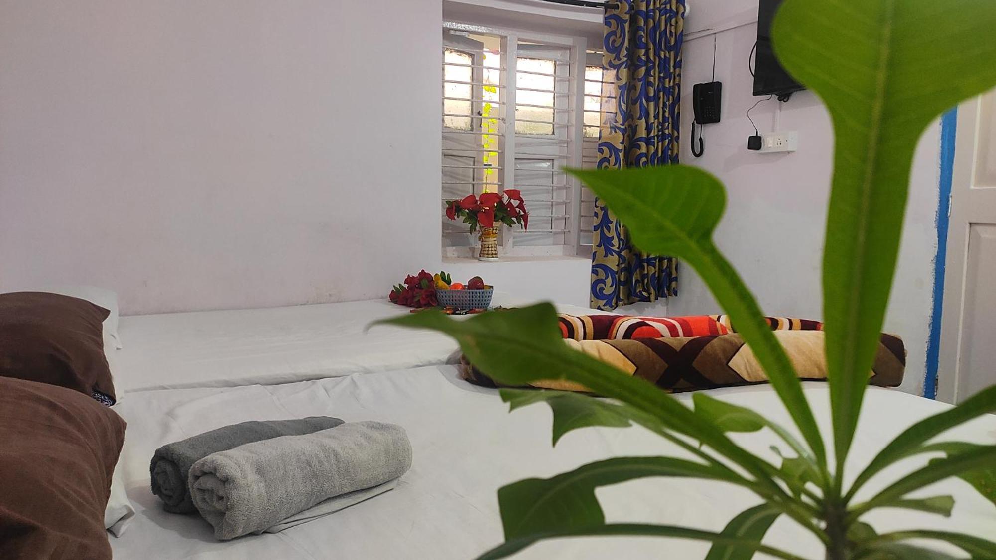 Adh Amilia Gardens Hotel Narasimharaja Puram Ngoại thất bức ảnh