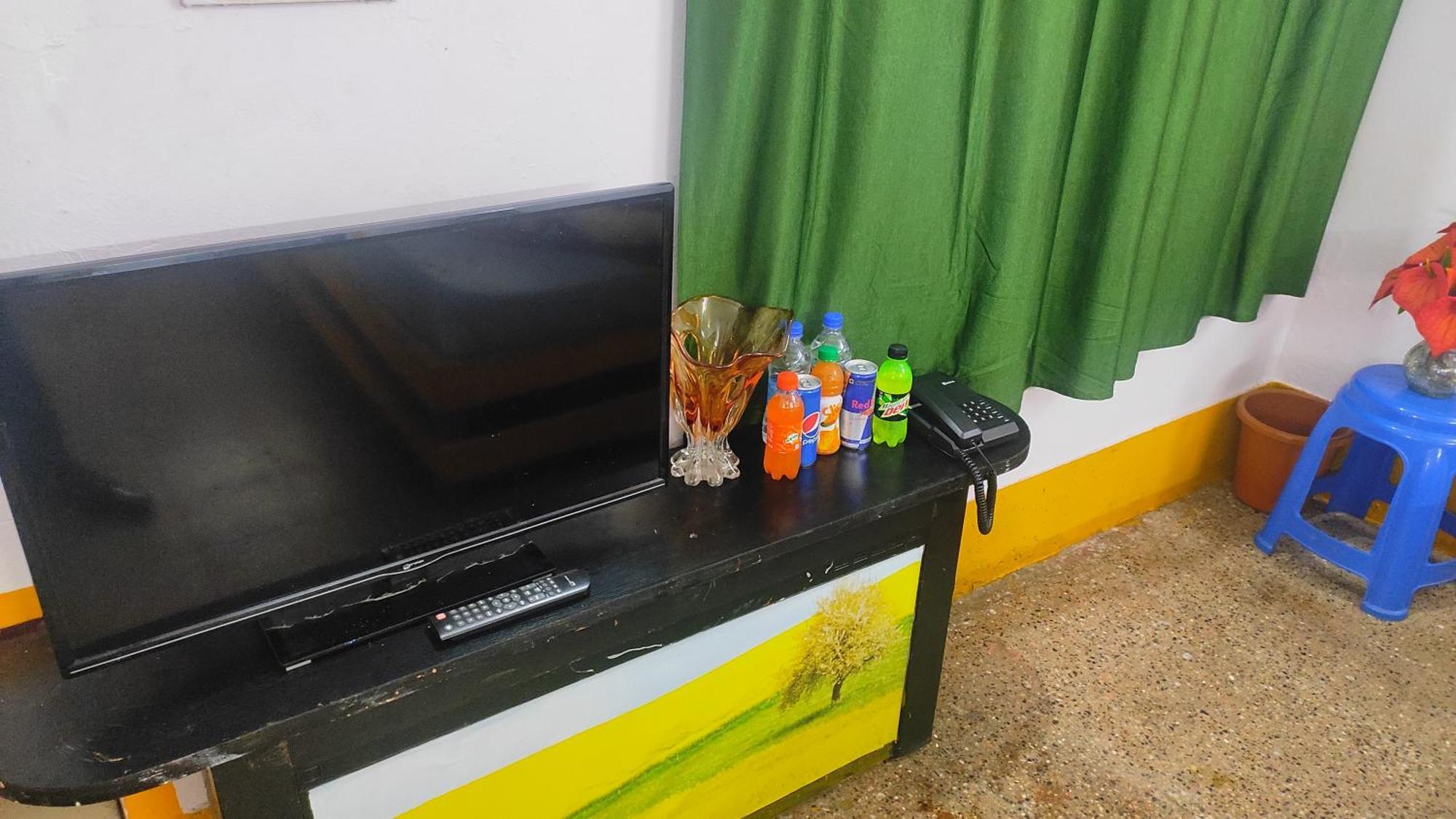 Adh Amilia Gardens Hotel Narasimharaja Puram Ngoại thất bức ảnh