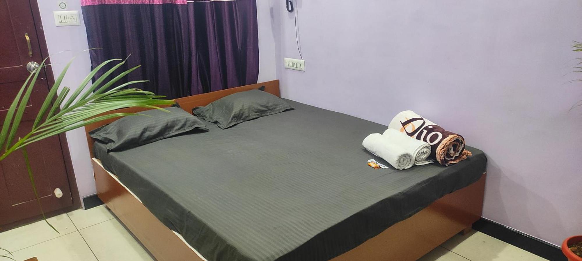 Adh Amilia Gardens Hotel Narasimharaja Puram Ngoại thất bức ảnh